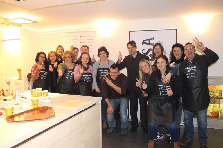 Tallers cuina saludable Agafa la paella pel mànec 2018 Tallers cuina saludable Agafa la paella pel mànec 2018 Andorra
