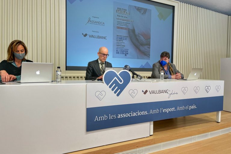 Foto roda de premsa Presentació de la campanya de prevenció del càncer de colon